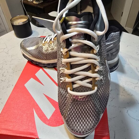 Nike Air Max 2013 Metallic Silver Pewter Phantom Gold HJ7901-095 SZ 10.5 Men's - Picture 2 of 13